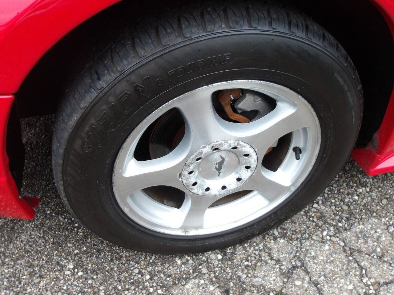 Used 2003 Ford Mustang Convertible RWD image 22
