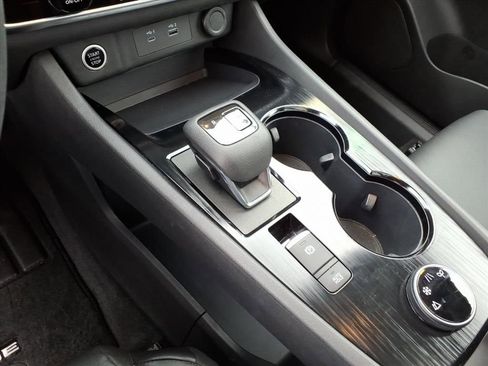 Used 2023 Nissan Rogue SV w/ SV Premium Package image 26