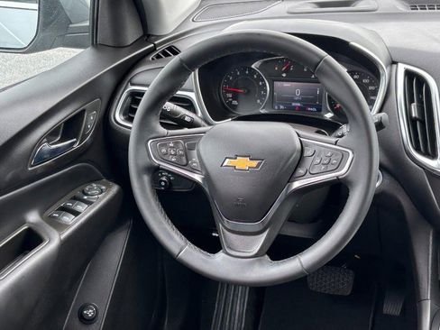 Certified 2024 Chevrolet Equinox LT FWD image 13