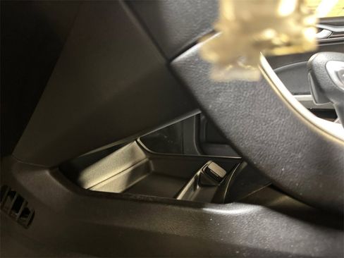 Used 2014 Ford Fusion SE w/ Equipment Group 201A image 18