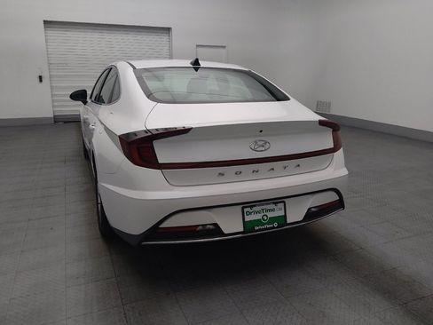 Used 2022 Hyundai Sonata SE w/ Cargo Package FWD image 6