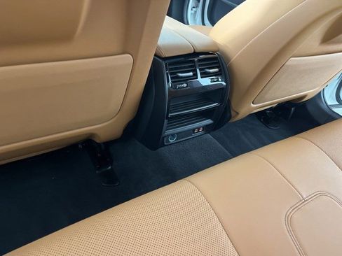 Used 2023 BMW 530i w/ Convenience Package RWD image 38