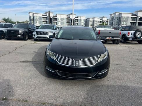 Used 2014 Lincoln MKZ FWD image 16