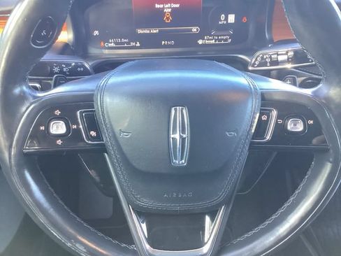 Used 2020 Lincoln Aviator Reserve w/ Equipment Group 202A AWD/4WD image 12