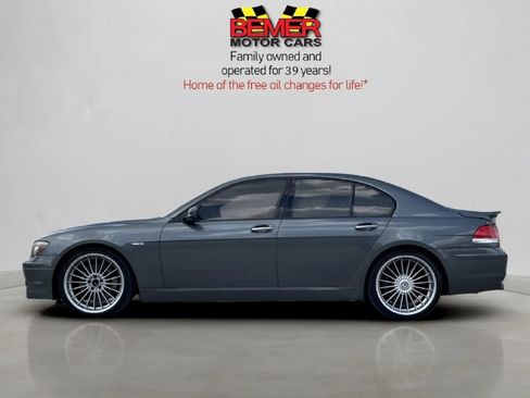 Used 2007 BMW 750i image 2