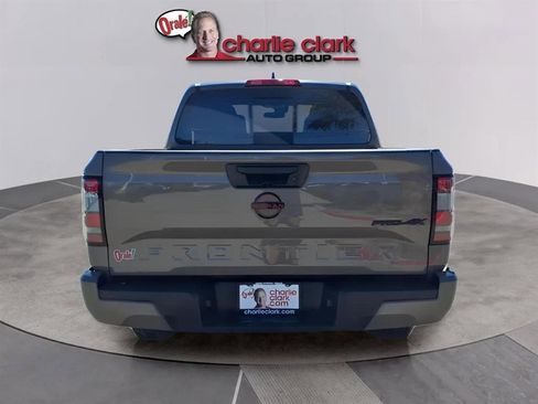 Used 2024 Nissan Frontier PRO-4X w/ Off-Road Protection Package image 5