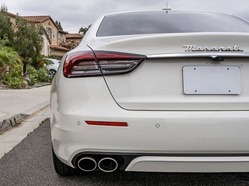 Used 2023 Maserati Quattroporte GT RWD image 72