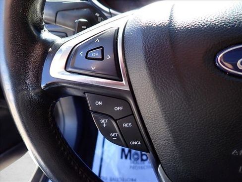 Used 2018 Ford Fusion Titanium image 16