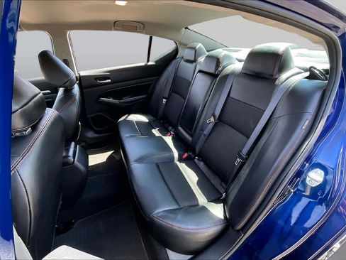 Used 2024 Nissan Altima 2.5 SR FWD image 20