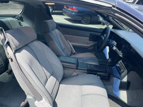 Used 1992 Chevrolet Camaro RS RWD image 37