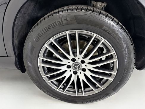 Certified 2026 Mercedes-Benz GLC 300 image 30