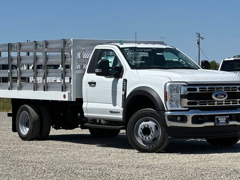 New 2024 Ford F450 XL w/ XL Chrome Package image 2
