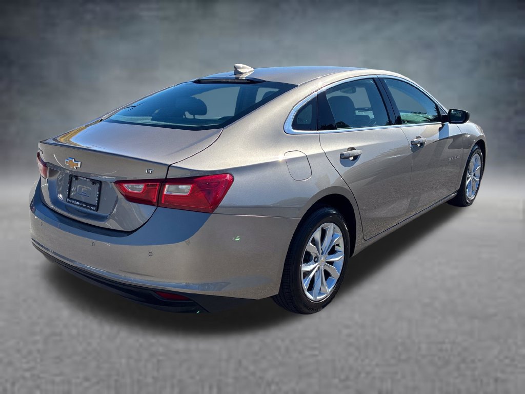 Used 2025 Chevrolet Malibu LT FWD image 7
