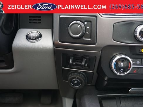 Used 2022 Ford F450 4x4 Crew Cab Super Duty image 24