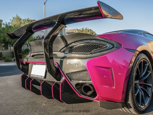 Used 2018 McLaren 570S Spider RWD image 47