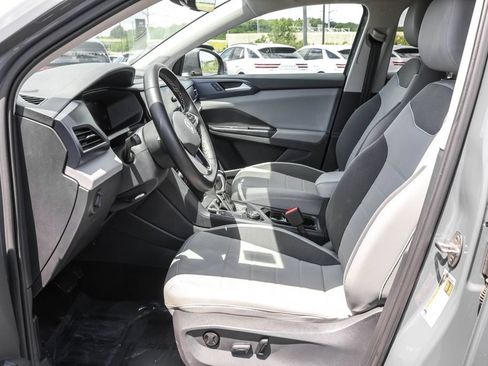 Certified 2023 Volkswagen Taos SE AWD/4WD image 6