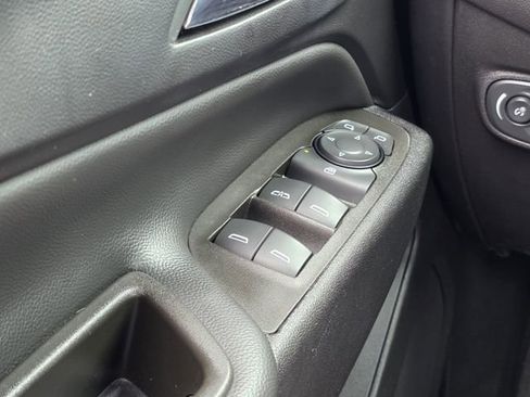 Used 2023 Chevrolet Equinox LT AWD/4WD image 15
