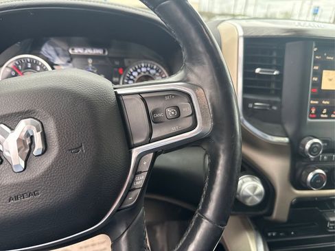 Used 2019 RAM 1500 Laramie AWD/4WD image 29