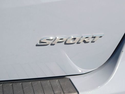 Used 2024 Honda Odyssey Sport image 45