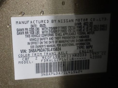 Used 2025 Nissan Kicks SR FWD image 30