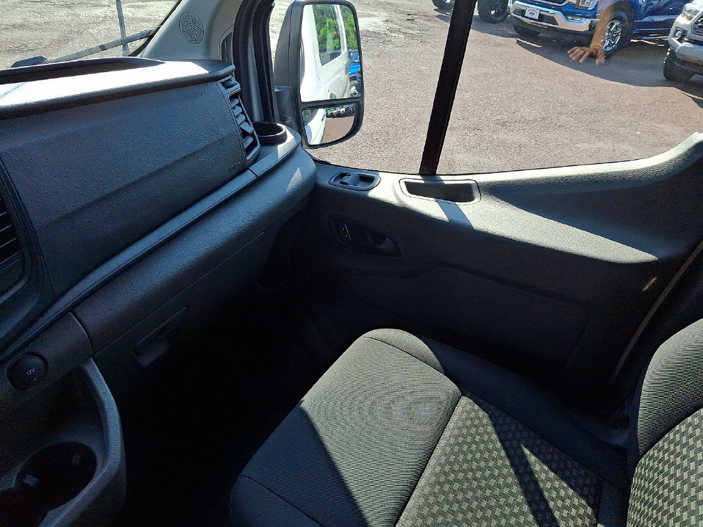 Certified 2025 Ford Transit 250 Low Roof w/ Exterior Upgrade Package RWD image 16