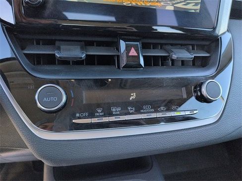 Certified 2024 Toyota Corolla LE image 23