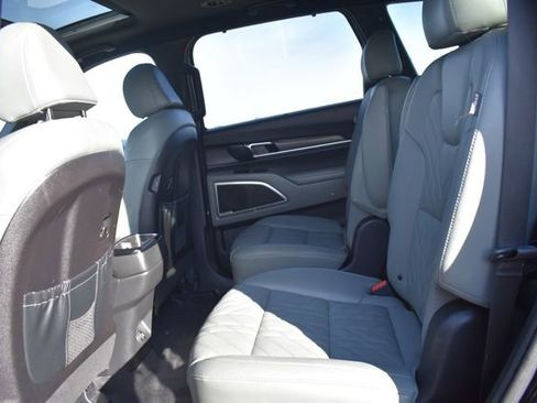 Certified 2023 Kia Telluride EX X-Line image 19