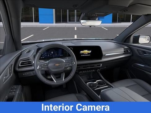 New 2027 Chevrolet Traverse LT w/ Midnight/Sport Edition FWD image 18