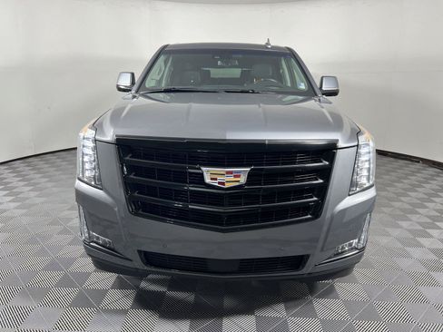 Used 2020 Cadillac Escalade ESV Premium Luxury w/ Escalade Sport Edition RWD image 2