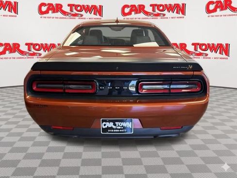 Used 2022 Dodge Challenger R/T Scat Pack RWD image 5