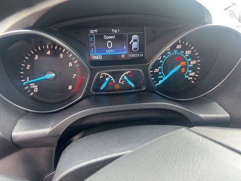 Used 2015 Ford Escape Titanium FWD image 19