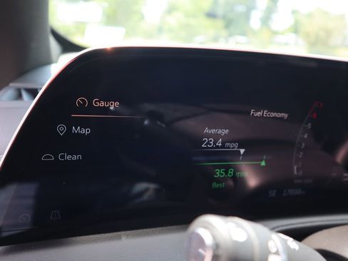 Used 2025 Cadillac XT4 Premium Luxury image 35