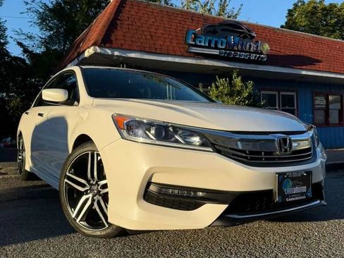 Used 2017 Honda Accord Sport image 1