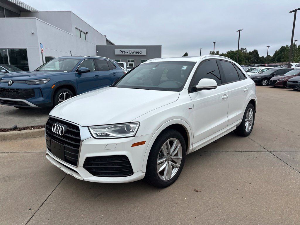 Used 2018 Audi Q3 2.0T Premium FWD image 1