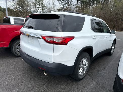 Used 2019 Chevrolet Traverse LT image 3