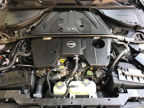 Used 2024 Nissan Z Performance w/ Floor Mat Package RWD image 9