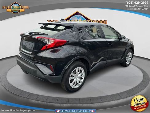 Used 2020 Toyota C-HR LE image 9