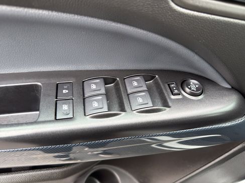 Used 2022 Chevrolet Colorado Z71 image 14