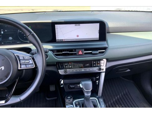 Used 2024 Kia Seltos SX AWD/4WD image 6