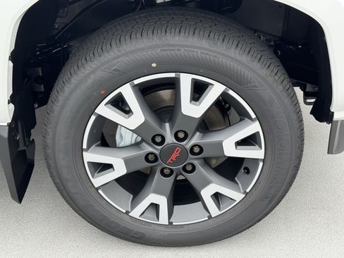 New 2026 Toyota 4Runner TRD Sport Premium AWD/4WD image 15