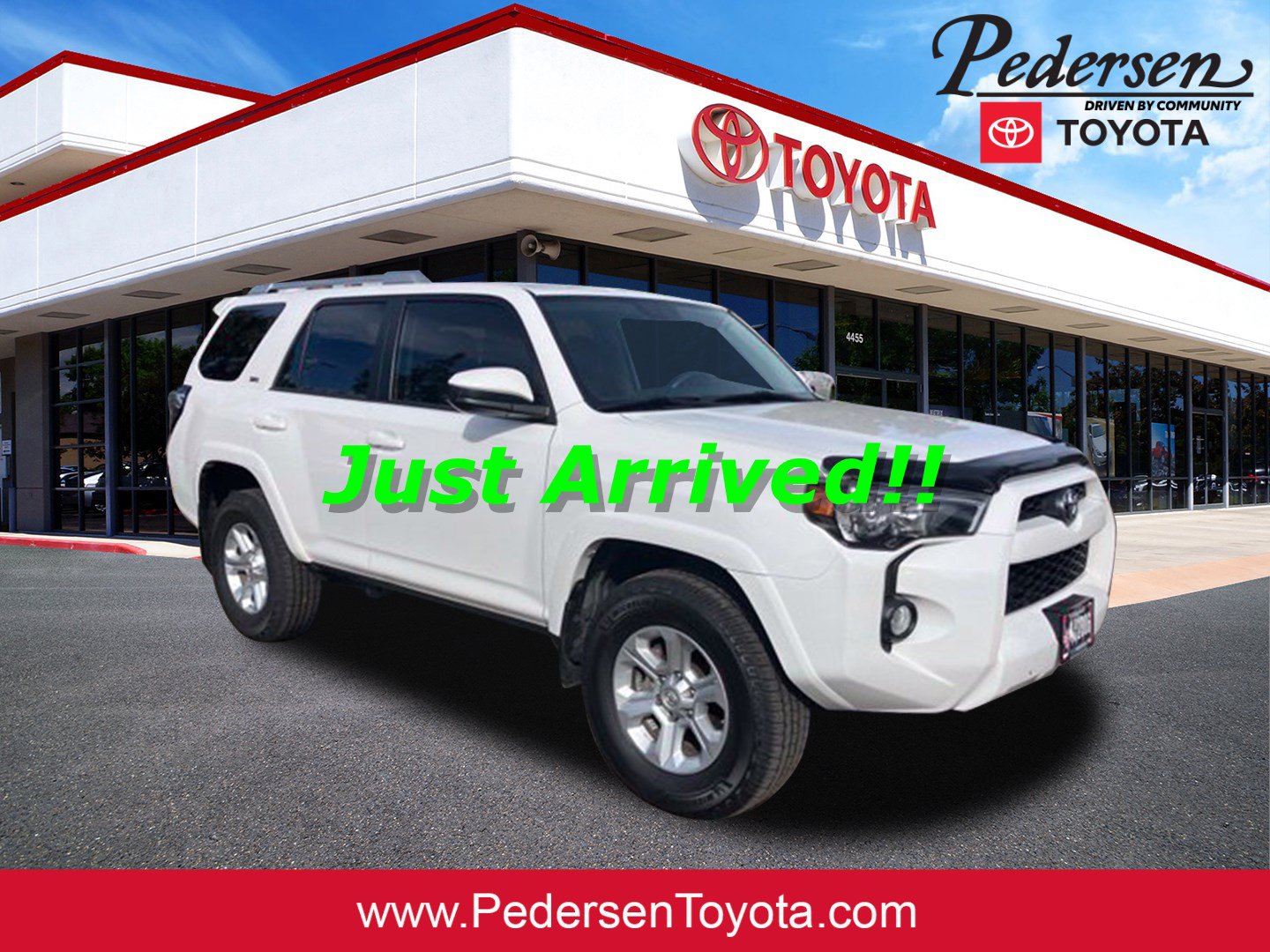 Used 2018 Toyota 4Runner SR5 AWD/4WD image 1