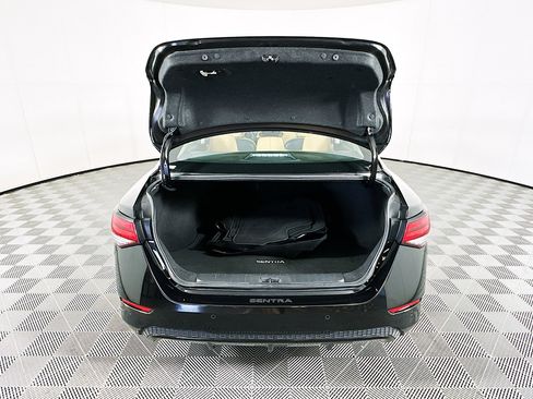 Used 2024 Nissan Sentra SV w/ SV Premium Package FWD image 28
