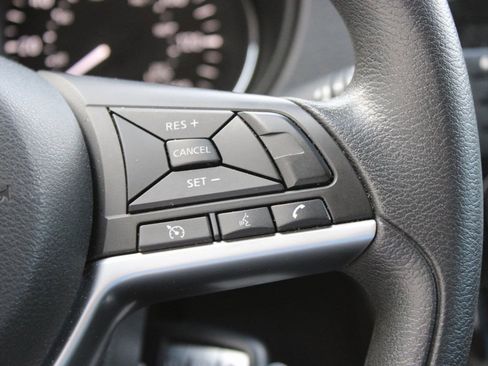 Used 2020 Nissan Rogue Sport S w/ Appearance Package image 13