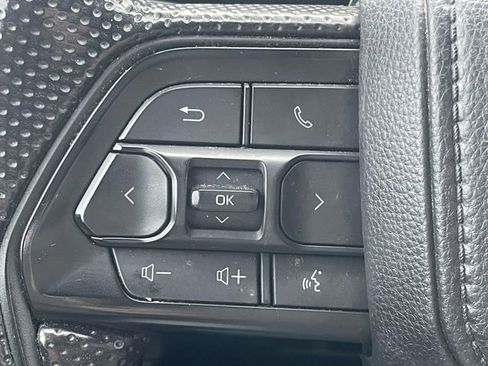 Used 2024 Toyota Tacoma SR image 23