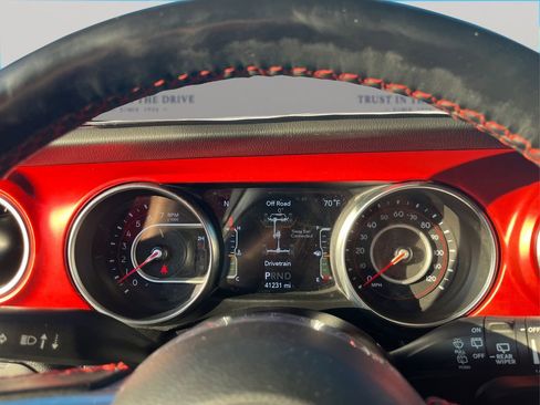 Used 2022 Jeep Wrangler Unlimited Rubicon w/ LED Lighting Group image 16