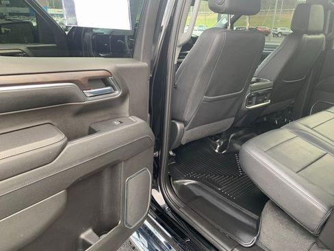 Certified 2023 GMC Sierra 1500 SLT w/ SLT Premium Package image 8