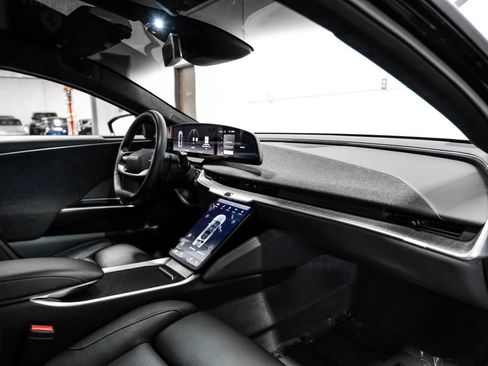 Used 2024 Lucid Air Touring AWD/4WD image 15
