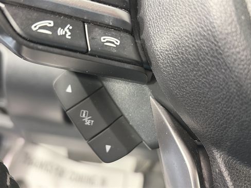 Certified 2023 Subaru Forester Touring AWD/4WD image 36
