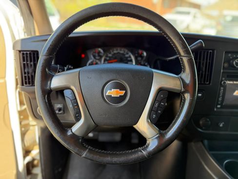 Used 2014 Chevrolet Express 1500 LT w/ LT Preferred Equipment Group AWD/4WD image 25