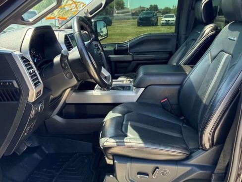 Used 2020 Ford F150 Platinum w/ Equipment Group 701A Luxury image 9